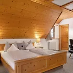 Vogtsmichelhof - Haupthaus 3* אלפירסבאך