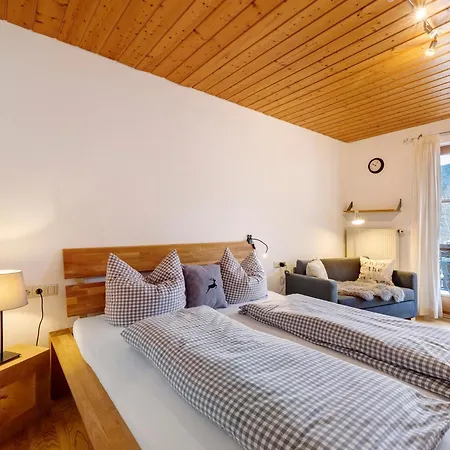 Vogtsmichelhof - Haupthaus Konukevi