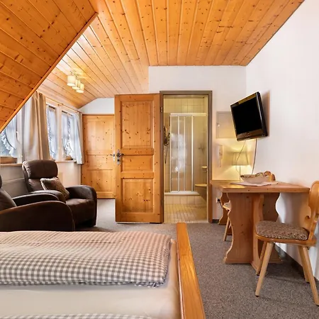 Vogtsmichelhof - Haupthaus Konukevi 3*