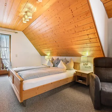 Vogtsmichelhof - Haupthaus 招待所 阿皮斯班奇