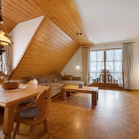 Vogtsmichelhof - Haupthaus Konukevi Alpirsbach