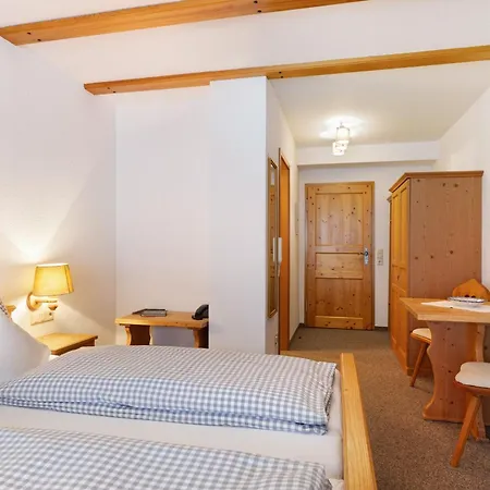 Konukevi Vogtsmichelhof - Haupthaus 3*