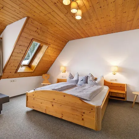 Vogtsmichelhof - Haupthaus 招待所