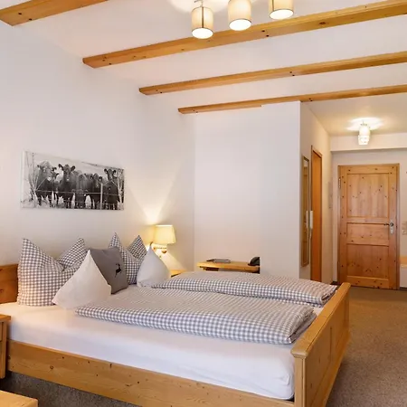 Vogtsmichelhof - Haupthaus 阿皮斯班奇