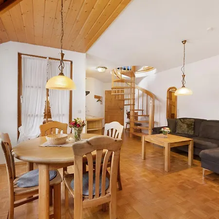 Vogtsmichelhof - Haupthaus Konukevi