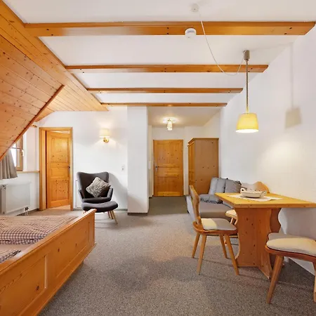 Vogtsmichelhof - Haupthaus 阿皮斯班奇