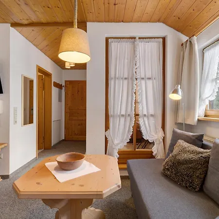 Vogtsmichelhof - Haupthaus 3*